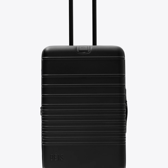 BRAND NEW The Medium Check-In Roller in Black